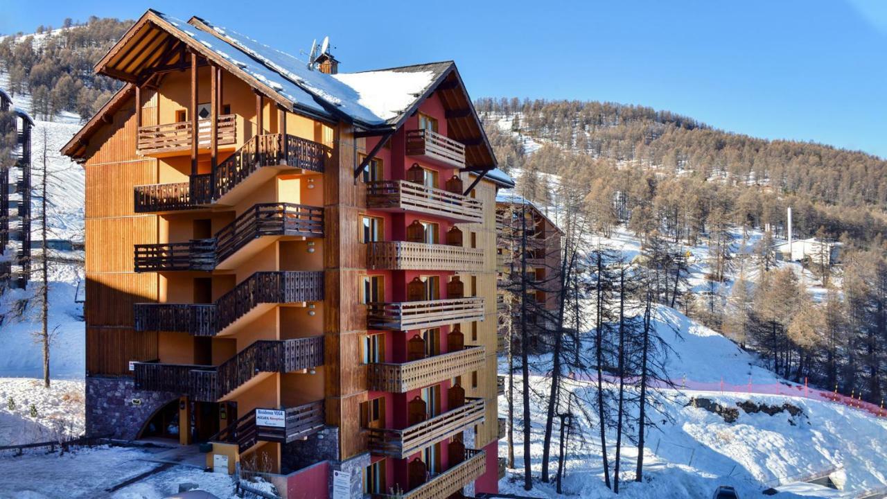 Vacanceole - Residence Vega Risoul Eksteriør bilde